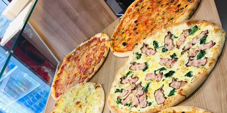 Odneste si křupavé potěšení: pizza dle výběru o průměru 32 cm vč. krabice