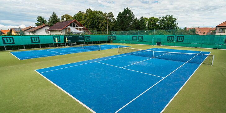 Moderní sportovní H centrum: vstup do posilovny, na tenis či badminton
