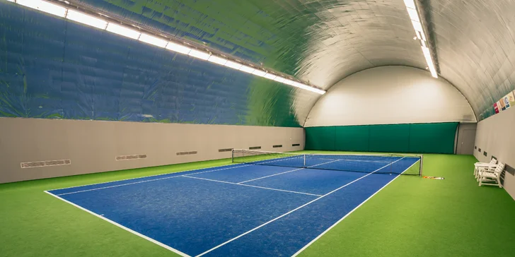 Moderní sportovní H centrum: vstup do posilovny, na tenis či badminton