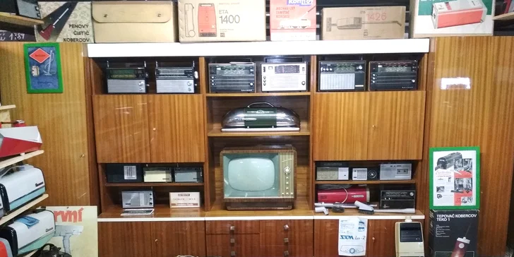 Vstupenka do největšího retro muzea v ČR: veteráni, výbava z 50.–90. let, staré hračky i zemědělství