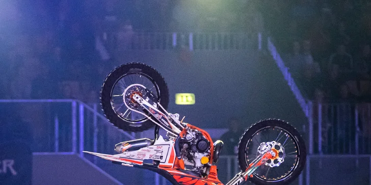Tandem backflip s Petrem Pilátem: příprava, zapůjčení vybavení i video