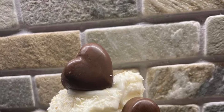 80–160 g gelata z rodinné zmrzlinárny na Žižkově: kornout či kelímek i kombinace chutí