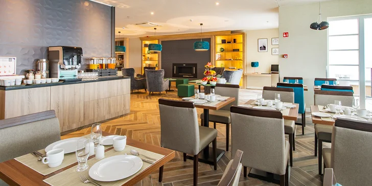 Poznejte Budapešť: moderní 4* hotel v centru, snídaně a neomezeně sauna
