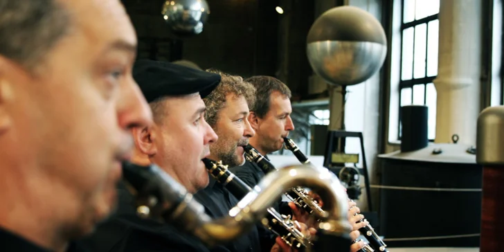 Vstupenka na open air koncert Clarinet Factory na zámku