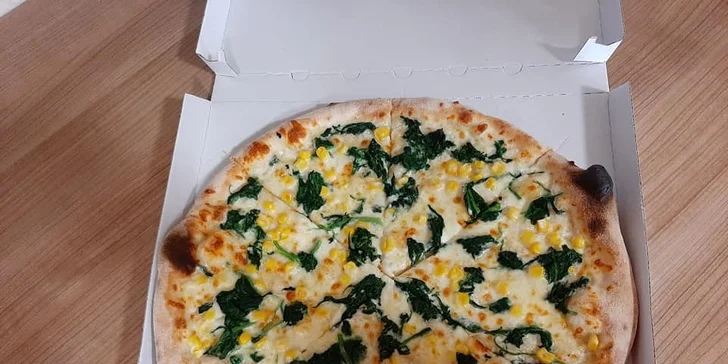 Odneste si křupavé potěšení: pizza dle výběru o průměru 32 cm vč. krabice