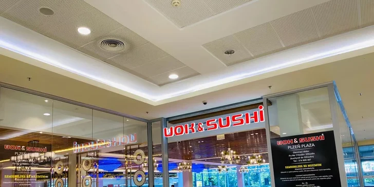 2 hodiny neomezené konzumace asijských pokrmů a specialit: wok, sushi i grill