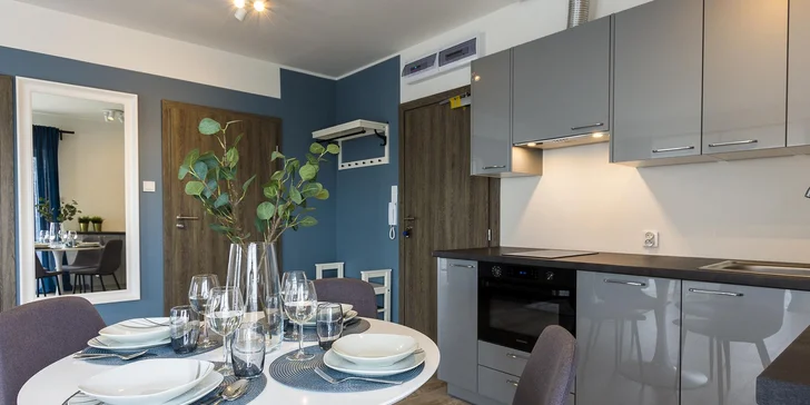 Hurá na Balt: moderní apartmány s plnou výbavou a terasou, 10 min. k pláži, neomezený vstup do wellness
