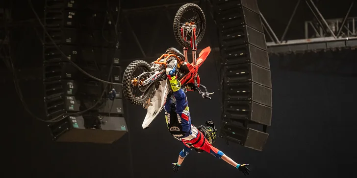 Tandem backflip s Petrem Pilátem: příprava, zapůjčení vybavení i video