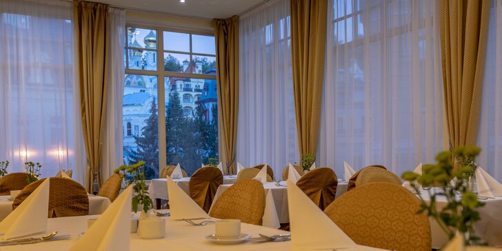 Pobyt v luxusním hotelu v Karlových Varech: neomezený wellness a polopenze