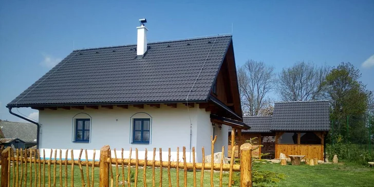 Chalupa na rozhraní Železných hor a Žďárských vrchů: sauna, hřiště i venkovní posezení