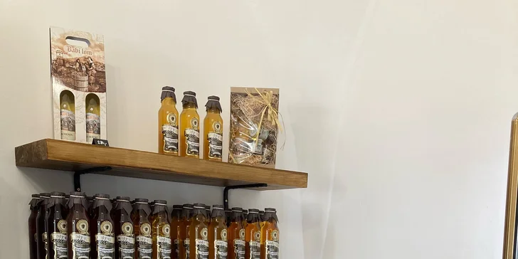 Kopečková zmrzlina s kávou či limonádou k odnosu s sebou