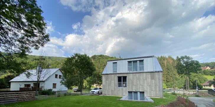 Aktivní dovolená v Krkonoších: krásné nové apartmány ve Vrchlabí až pro 4