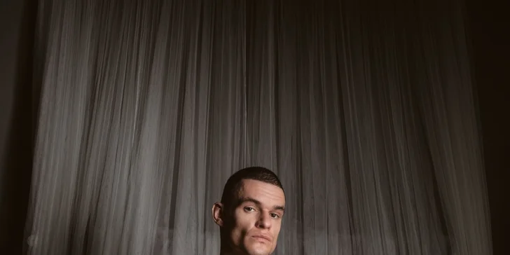 Profesionální focení uměleckého aktu nebo glamour focení pro ženy i muže