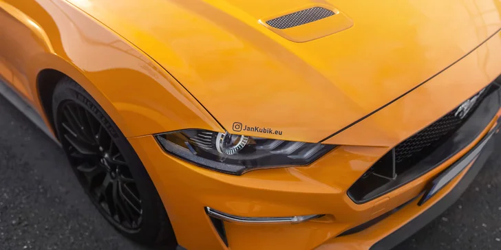 Zkroťte Lamborghini, Porsche nebo Mustanga na velkém okruhu v Mostě i Brně: až 5 kol jako řidič či spolujezdec