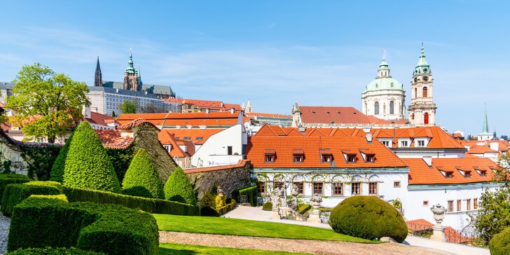 Vyrazte do hlavního města za zábavou či nákupy: pobyt v centru Prahy se snídaní