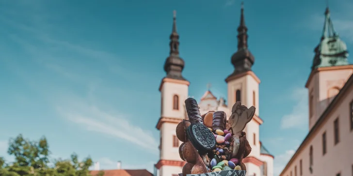 Bubble waffle se zmrzlinou a ovocem a k tomu káva pro 1 i 2 osoby