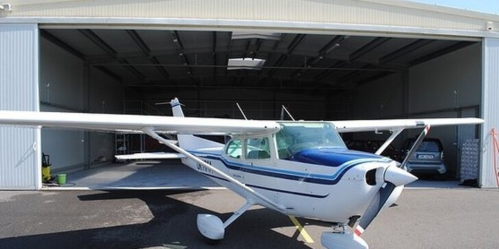 Řízení amerických letadel Cessna 152 či Cessna 172
