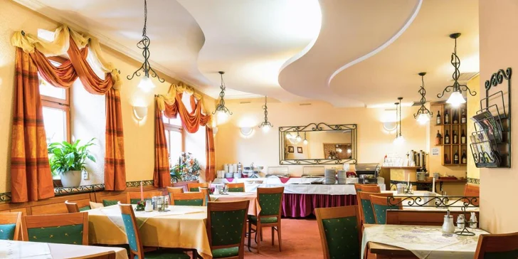 Dovolená v Plzni: ubytování na 2-15 dní se snídaní a slevou do restaurace pro 2 osoby