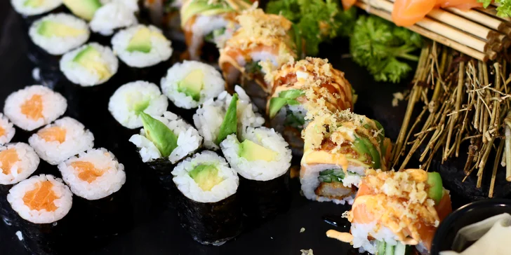 Sushi set Kiyoko: pochutnejte si na 52 kusech rolovaných dobrot