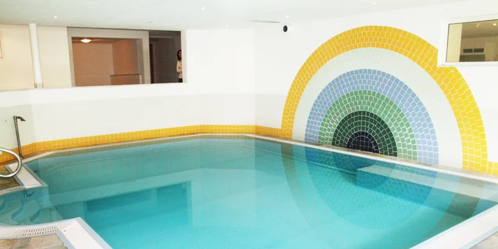 Dovolená v Rakousku: hotel 7 km od Innsbrucku, polopenze a wellness