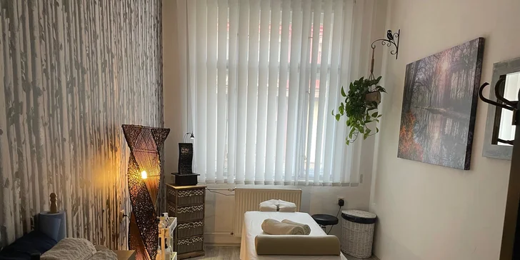 Dopřejte si 60 minut odpočinku: klasická či relaxační masáž