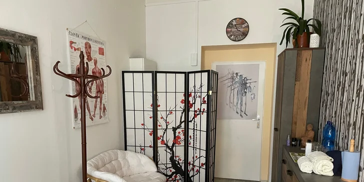 Dopřejte si 60 minut odpočinku: klasická či relaxační masáž