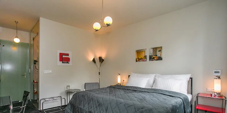 Unikátní ubytování se snídaní na východě Čech: zrenovovaný hotel, 6 designových pokojů, každý je originál