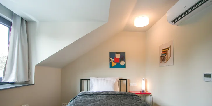 Unikátní ubytování se snídaní na východě Čech: zrenovovaný hotel, 6 designových pokojů, každý je originál