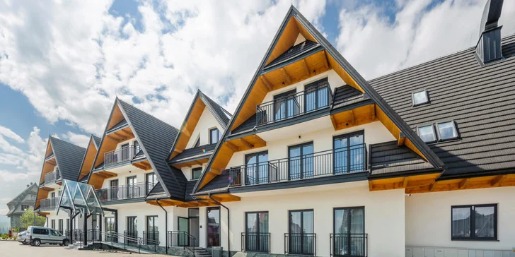 Moderní apartmány až pro 4 osoby v podhůří polských Tater s neomezenou saunou, horkou kádí i venkovním bazénem