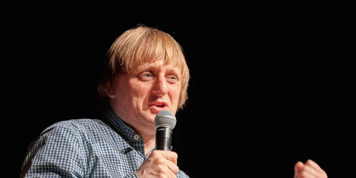 Letní scéna Harfa: vstupenka na nový stand-up Lukáše Pavláska