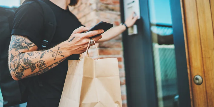 Oběd bez práce a starostí: 5× polední menu č. 1 včetně polévky a rozvozu po Plzni