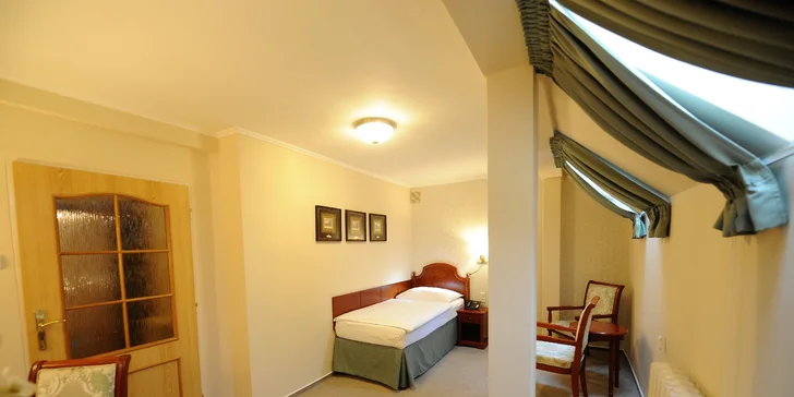 Pobyt se snídaní v Teplicích: elegantní 4* hotel v samém centru lázeňského města
