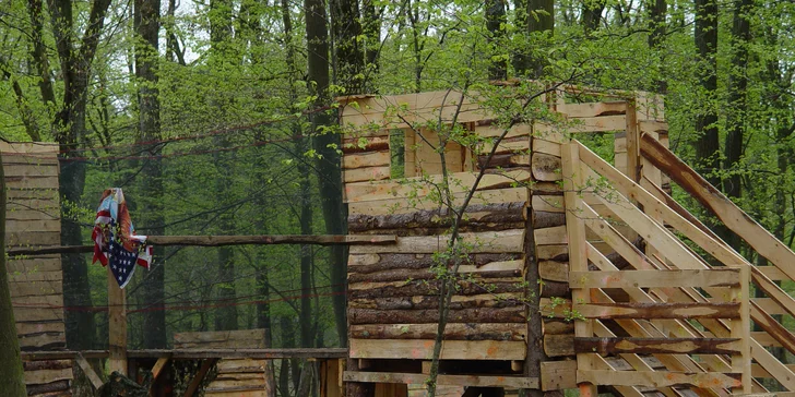 Vyladěný paintball v Brně: přestřelka až pro 10 osob, pro každého zbraň, kuličky, maska i kombinéza