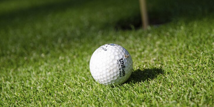 Začněte s golfem: 3 hod. skupinové výuky s profi trenérem, zapůjčení vybavení, neomezeně míčků