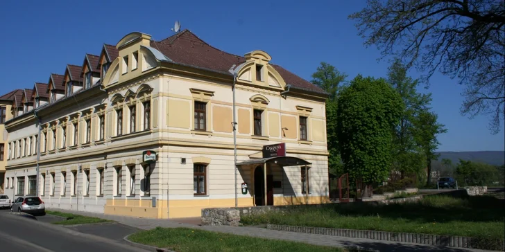 Třídenní pohoda v Krušných horách pro dva: loďka, výlety a možnost snídaní