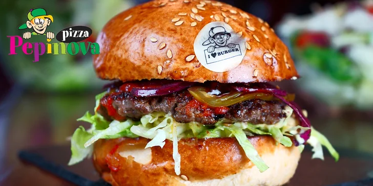 Pochutnejte si na burgeru od Pepina: 2 ks s hranolky, pitím a rozvozem