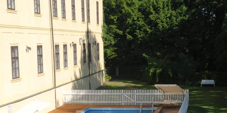Romantika a skvělé jídlo pro dva v Chateau Hostačov