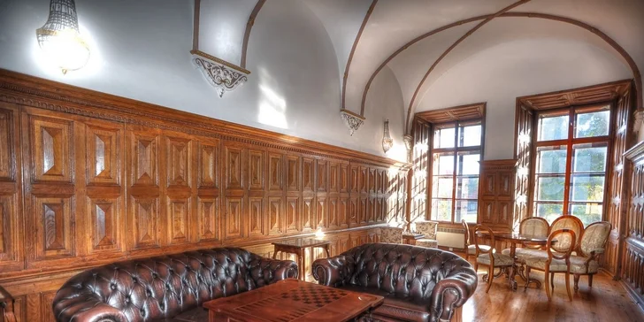 Romantika a skvělé jídlo pro dva v Chateau Hostačov