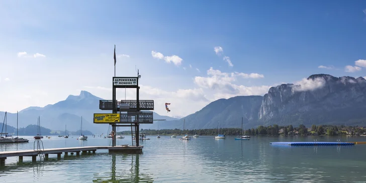 Cyklovýlet krajem blankytně modrých alpských jezer: v sedle kolem Wolfgangsee, Mondsee a Attersee