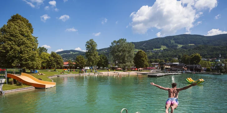 Cyklovýlet krajem blankytně modrých alpských jezer: v sedle kolem Wolfgangsee, Mondsee a Attersee