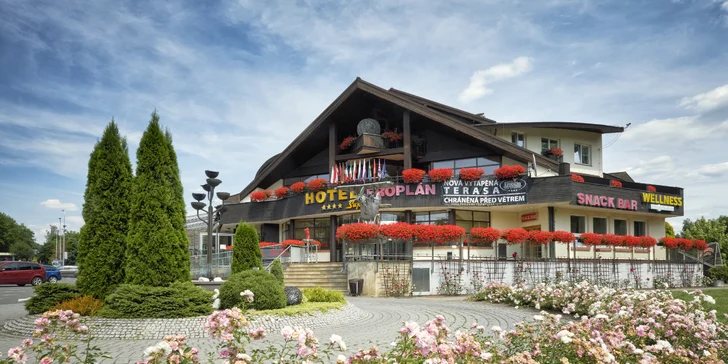 4* pobyt v Rožnově pod Radhoštěm: polopenze, wellness i slevy na masáže