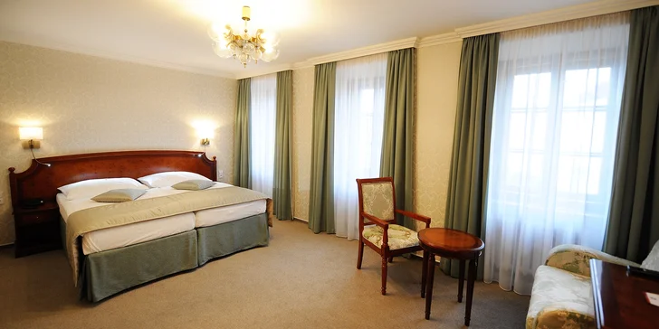 Pobyt se snídaní v Teplicích: elegantní 4* hotel v samém centru lázeňského města