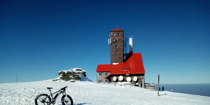 Výlet po Krkonoších: půjčení elektrokola FatBike na celý den