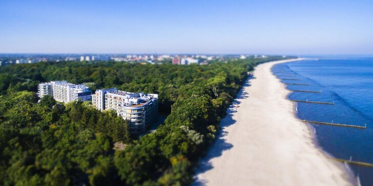 Pobyt v polském Kolobřehu: moderní apartmány až pro 4 os. přímo na pláži, neomezený wellness, dětský klub