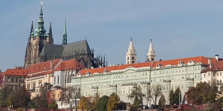 Jedná se o jediný soukromý objekt v areálu.