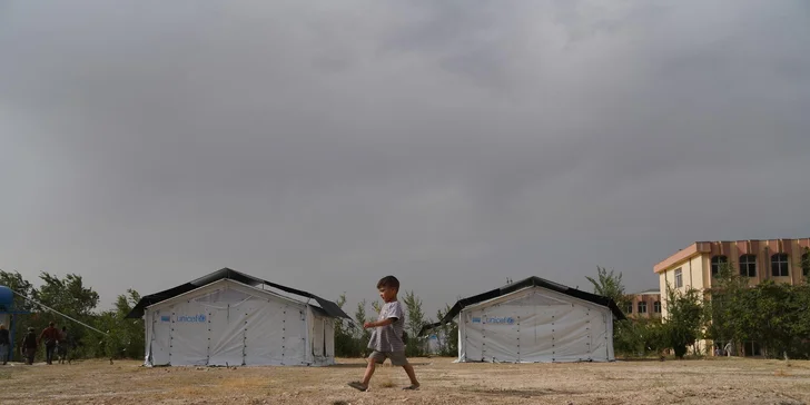 Pomozte s UNICEF dětem a rodinám v Afghánistánu: zajištění pitné vody, mýdel i zdravotního materiálu