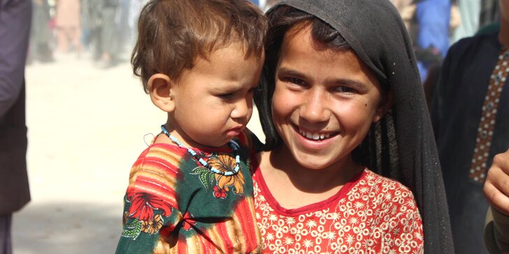 Pomozte s UNICEF dětem a rodinám v Afghánistánu: zajištění pitné vody, mýdel i zdravotního materiálu