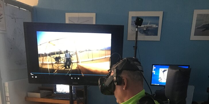Staňte se pilotem: 60min. kurz na leteckém simulátoru ve virtuální realitě