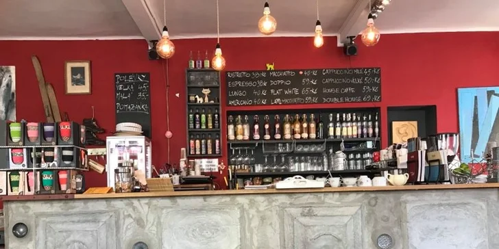 Ledové smoothie dle výběru pro jednoho i dva: v kavárně či s sebou