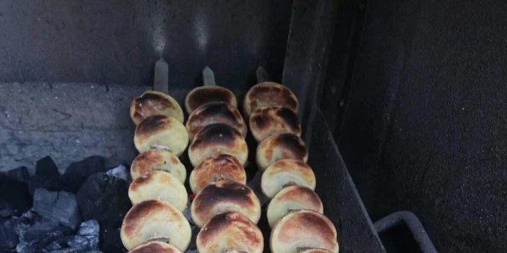 Lula kebab na uhlí: specialita z mletého masa i s opečenými bramborami pro 1 či 2 osoby